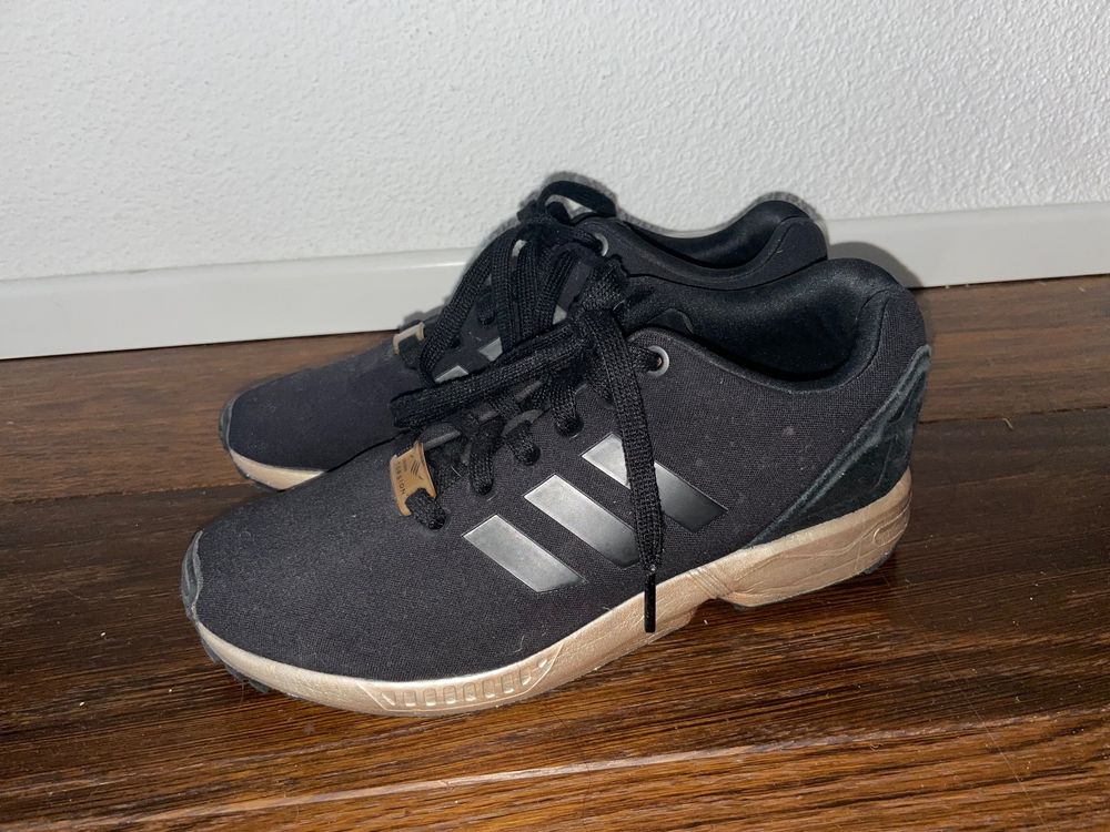 Adidas schwarzer Sneaker goldene Sohle Gr. 37 1 3 selten Kaufen