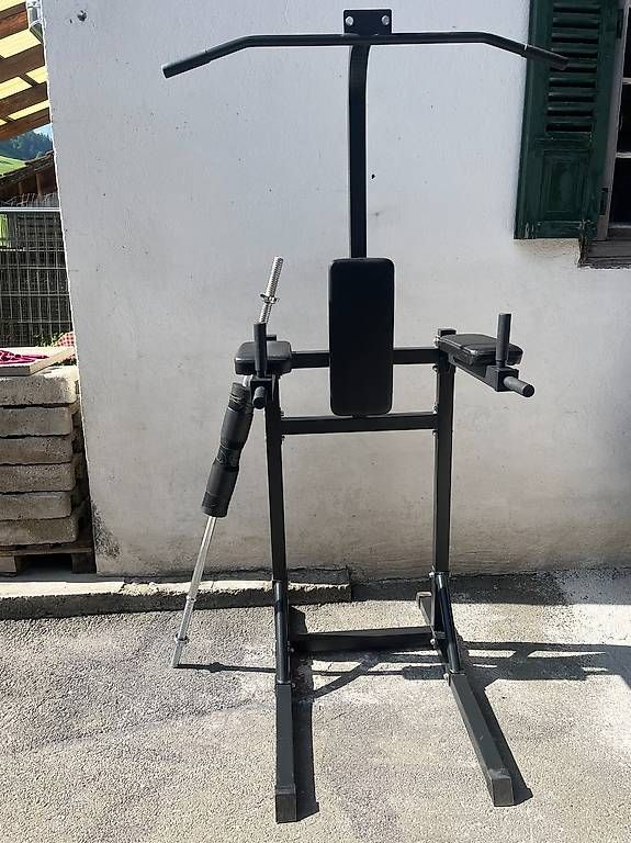 Hometrainer: Sportgerät – Gebraucht aus Frutigen von uma_qk2s