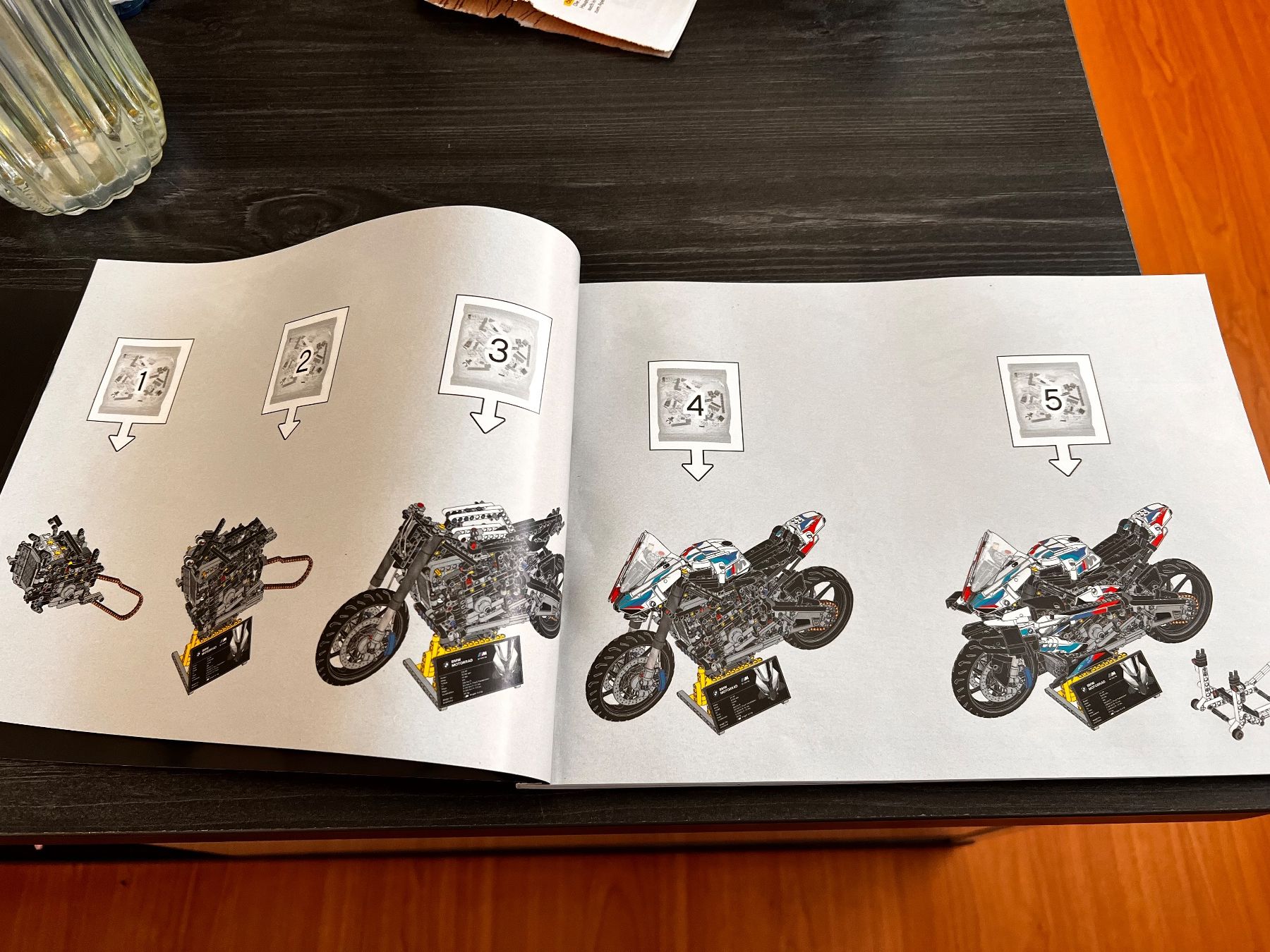 Lego Baukästen: Bauanleitung Lego BMW – Gebraucht aus Niederglatt ZH von NICELODEON18 1