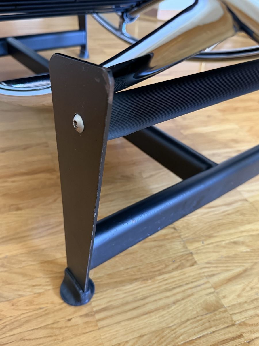 Sedie a sdraio: Chaise longue style corbusier Replique  – Usato da Bussigny venduto da ShopOp 9