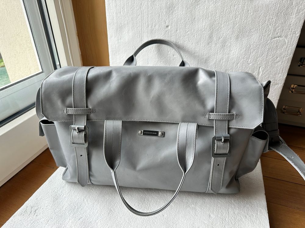 Freitag Weekender Lovejoy R502 mattes Grau! (Gebraucht) in Gümmenen für ...