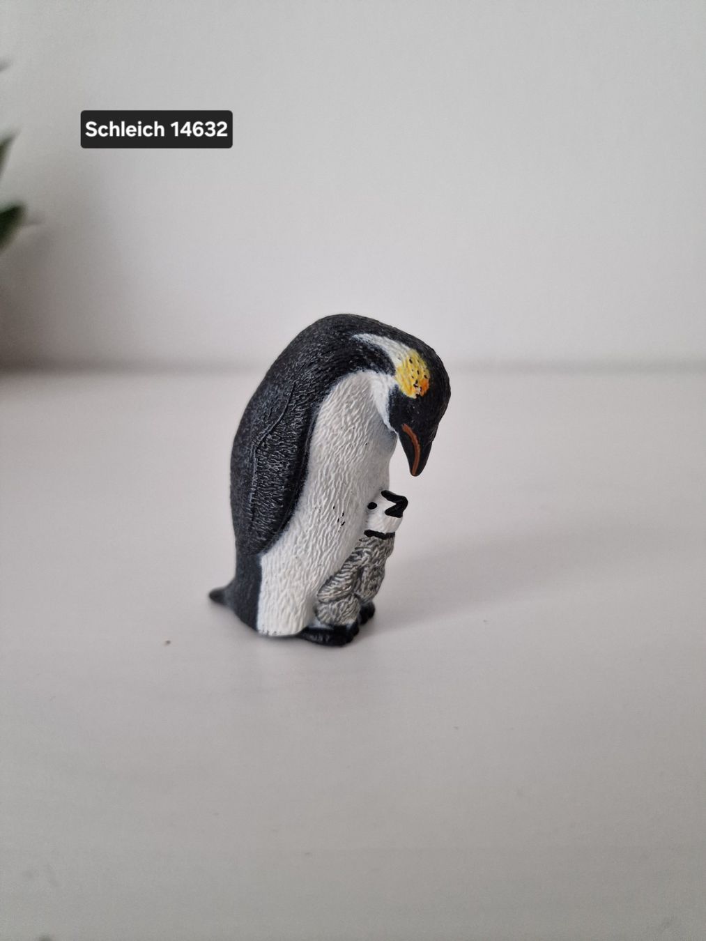 Schleich Statuette: Schleich 14632 Kaiserpinguin mit Jungem – Usato da Root venduto da Tanja.st