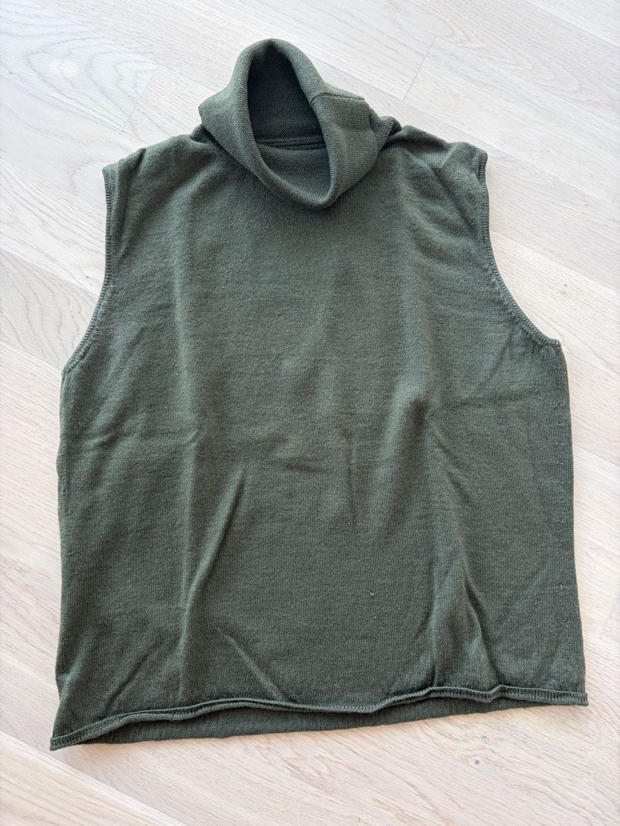 Maglioni & Felpe: Rollkragenpullover ärmellos HAWICO Gr. M-XL – Usato da Au ZH venduto da eac_gm25