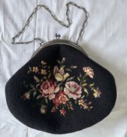 Antike Gobelin-Handtasche mit Blumenmotiv