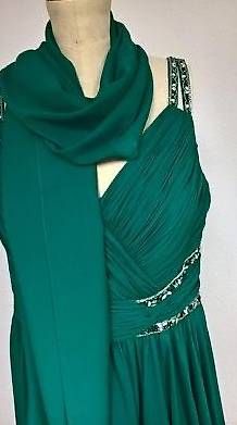 Kleider: Abendkleid/Festkleid – Gebraucht aus Thun von toeroe 1