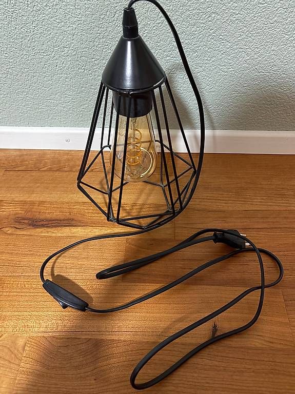 Lampes: Nachttischlampe  – Neuf avec emballage d'origine à Oberdorf SO par sel_wc6w 1
