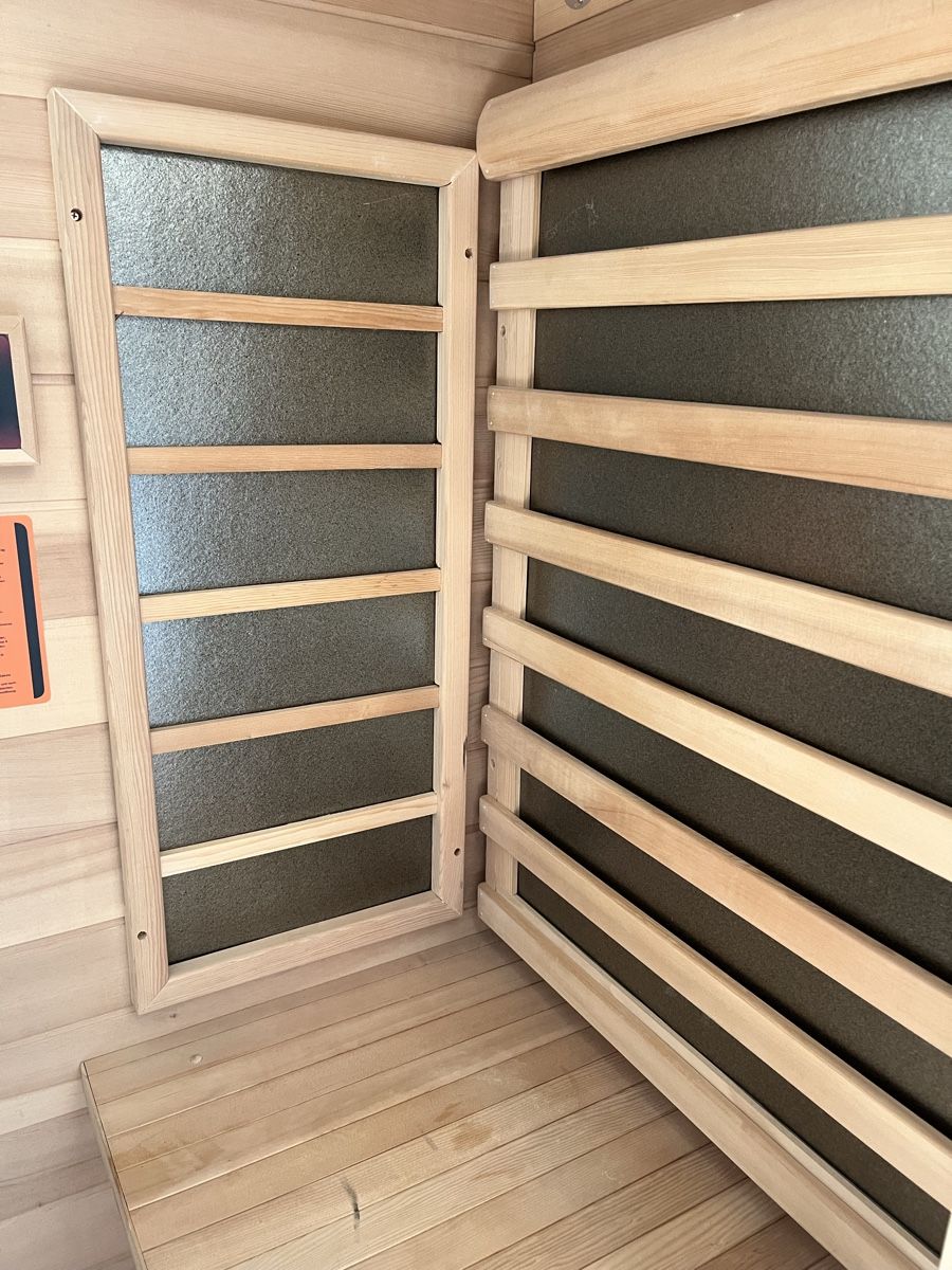 Saunas & Accessoires: Infrarot Sitzsauna kompakt – D'occasion à Zürich par Gurly 4
