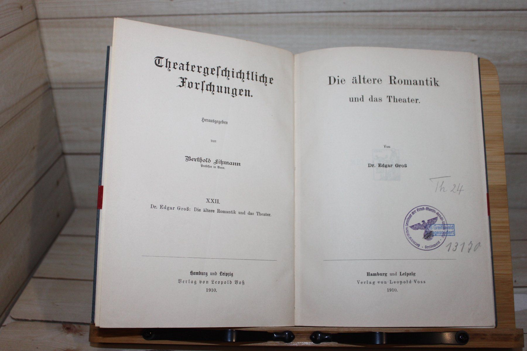 Libri: Die ältere Romantik und das Theater – Usato da Kaden venduto da Buchantiquariat