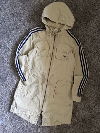 Adidas Parka Jacke beige mit Kapuze