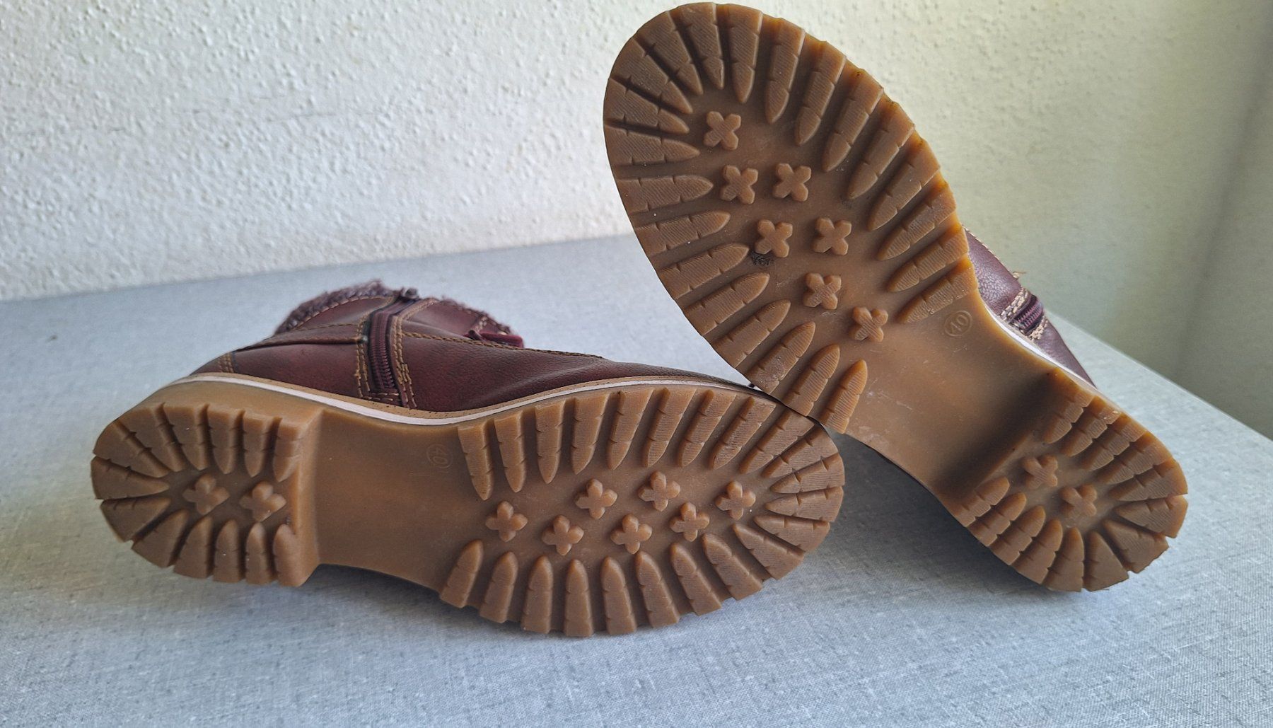 Scarpe da donna: Schöne, warme Leder Boots, Gr. 40, Bama – Usato da Weinfelden venduto da Yenas10 3