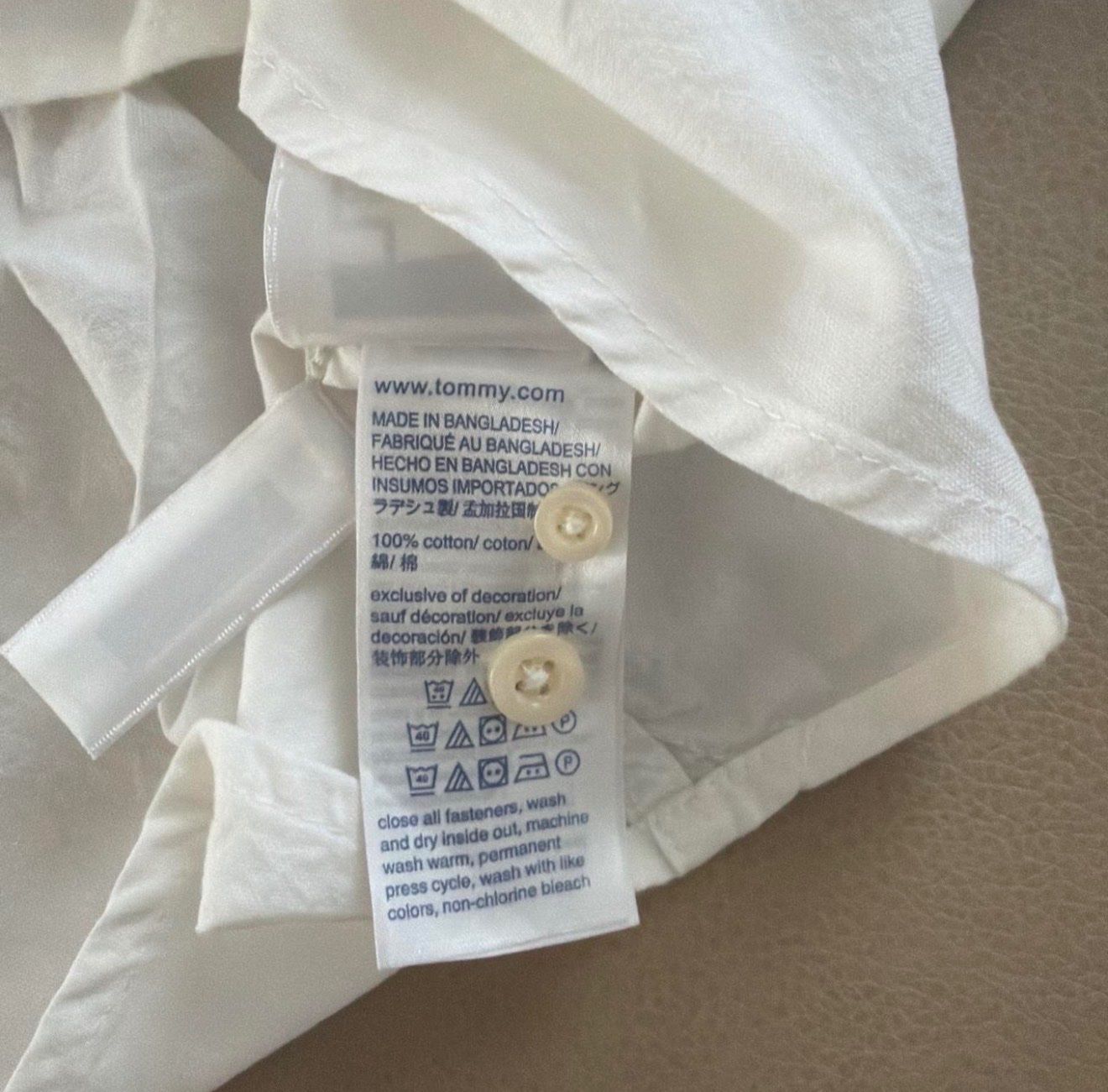 Tommy Hilfiger Hemden: Brandneues Tommy Hilfiger Hemd – Neu und originalverpackt aus Köniz von Kennii_11 3