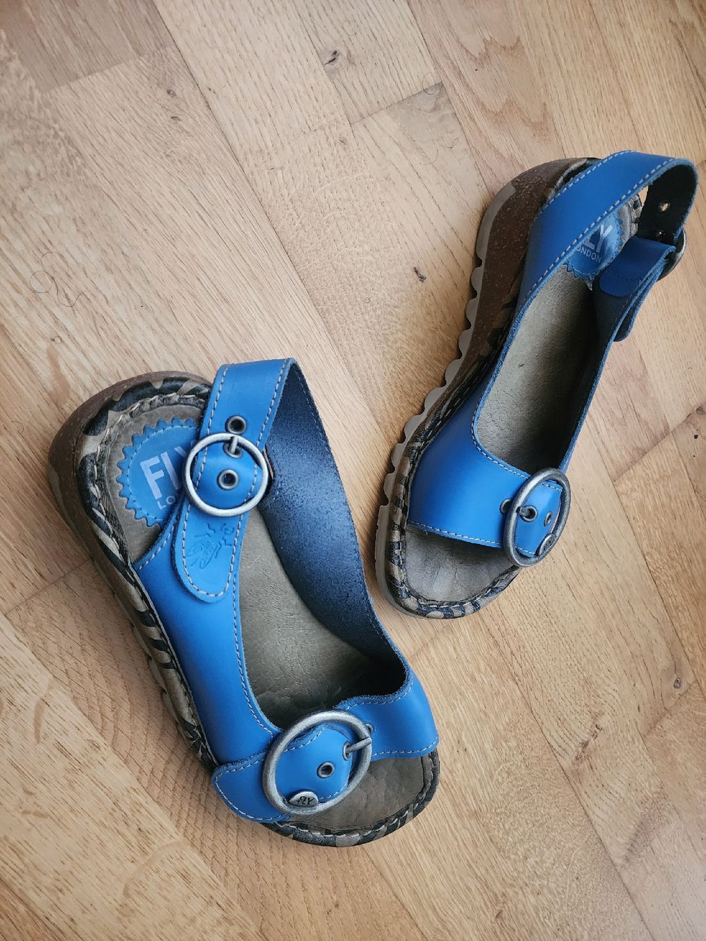 Chaussures femmes: Sandalen – D'occasion à Dierikon par Toucan2 4