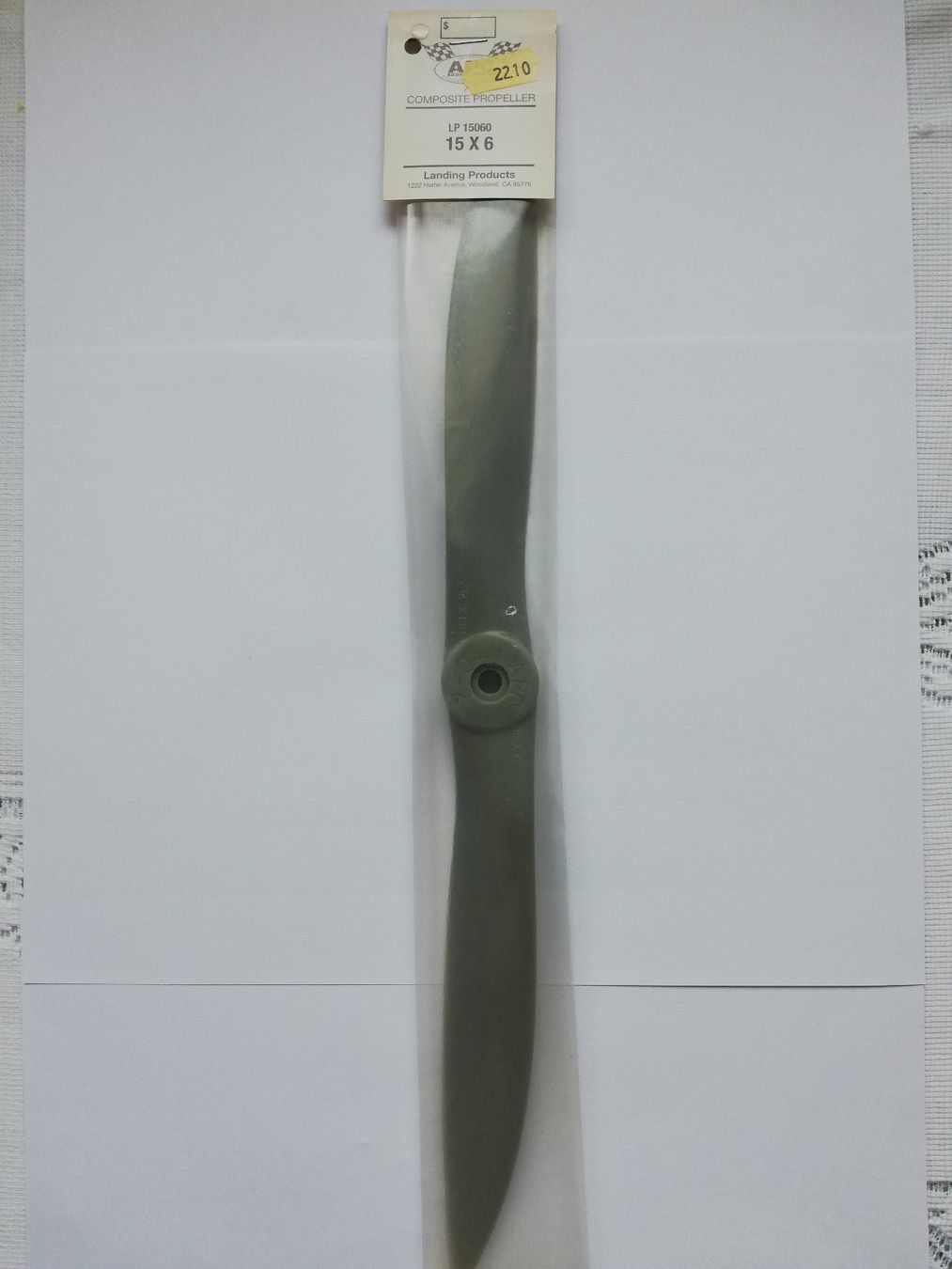 Modellismo RC: APC Propeller 2-Blatt 15 x 6 – Nuovo e nell'imballaggio originale da Flüh venduto da AMS-Modellbau