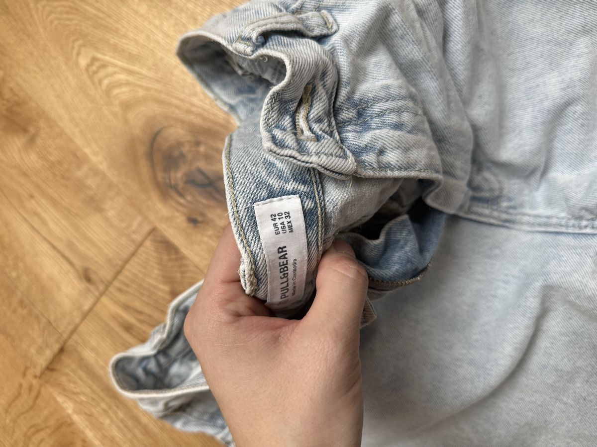 Pull&Bear Jeans: Pull&Bear Jeans hellblau Grösse 42  – Usato da Hüttwilen venduto da sar_8gj7 2