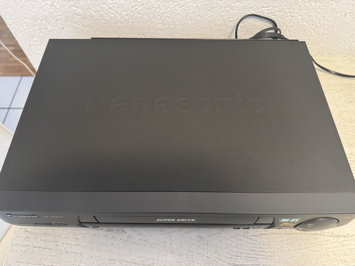 Panasonic Registratori: Panasonic nv-hd640 vhs recorder – Usato da Zunzgen venduto da milesdavis76 3
