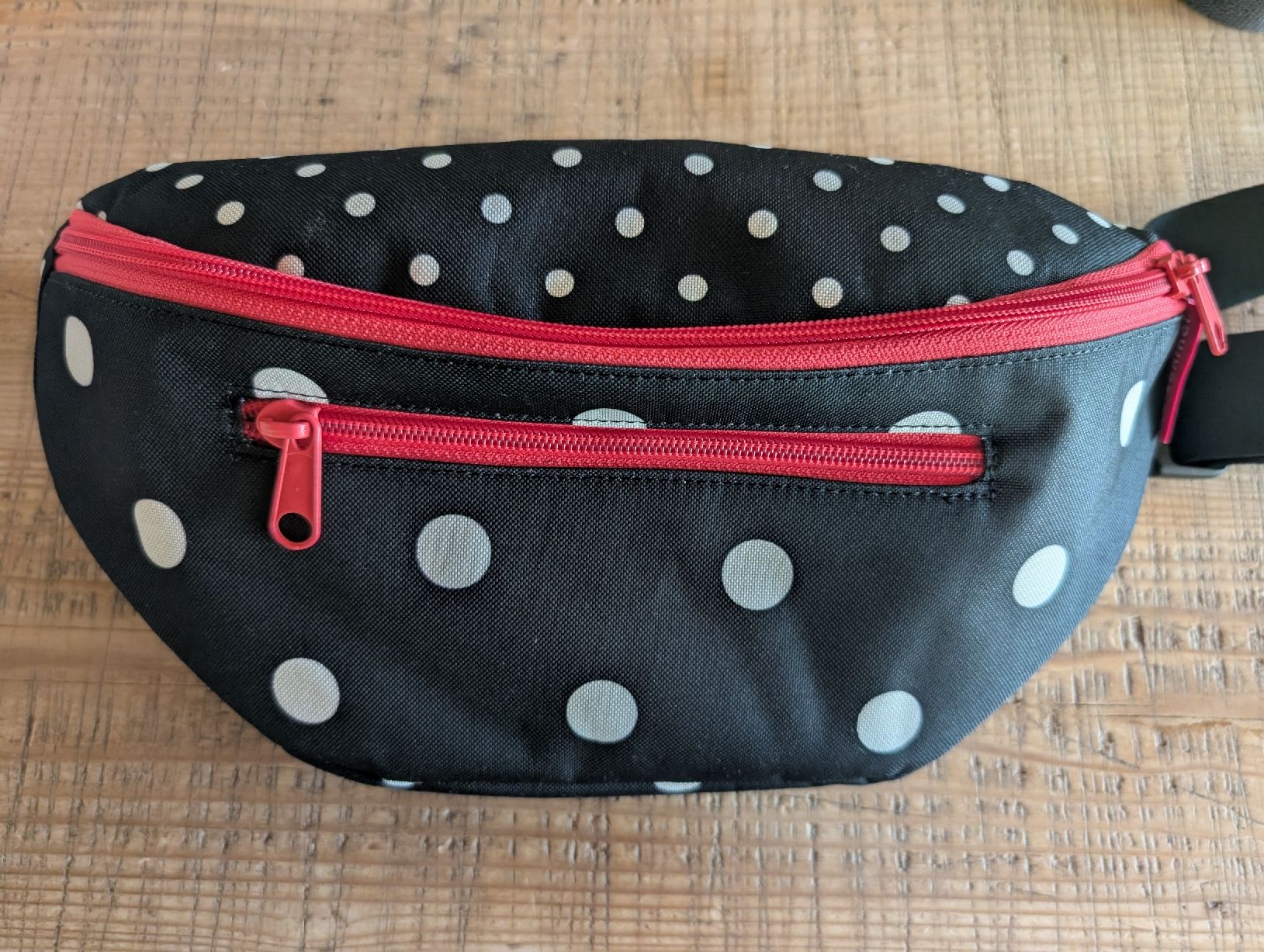 Reisenthel Taschen: Stylische Bauchtasche von Reisenthel – Gebraucht aus Oberwil-Lieli von stefim