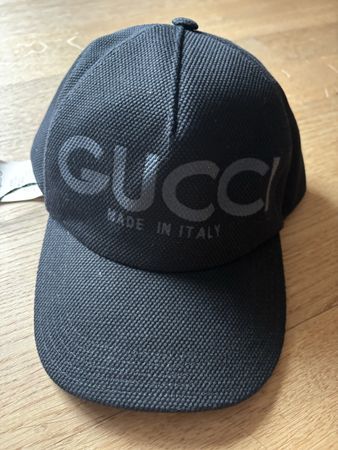 Cappello Gucci nero, taglia M. Nuovo con etichetta!