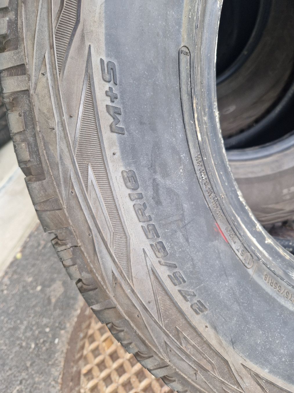 Pneumatici & Ruote complete: Cooper Discoverer AT3 275/65R18 – Usato da Zofingen venduto da Migiskau 1