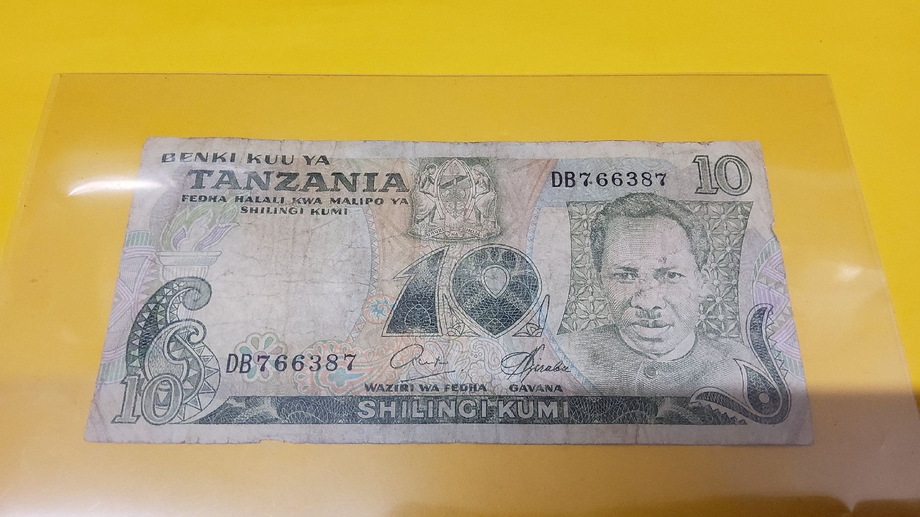 Banknoten: Tansania 10 Shilling 1986 – Gebraucht aus Herisau von Nluanalucas