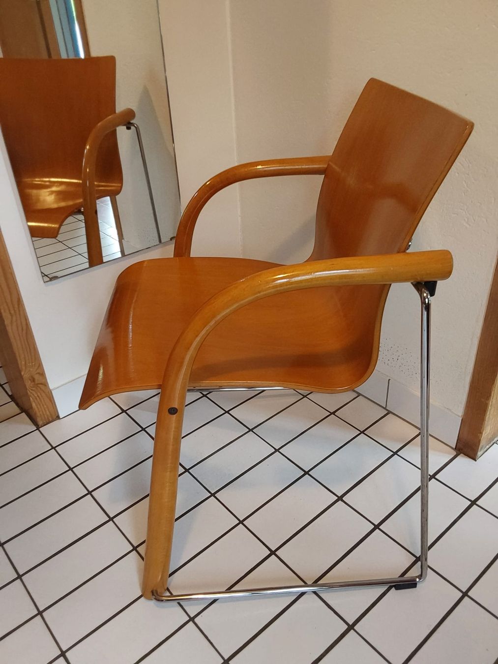 Thonet Sedie: Armlehnstuhl Thonet S 320 2er Set  – Usato da Mühledorf SO venduto da schnulli51 2