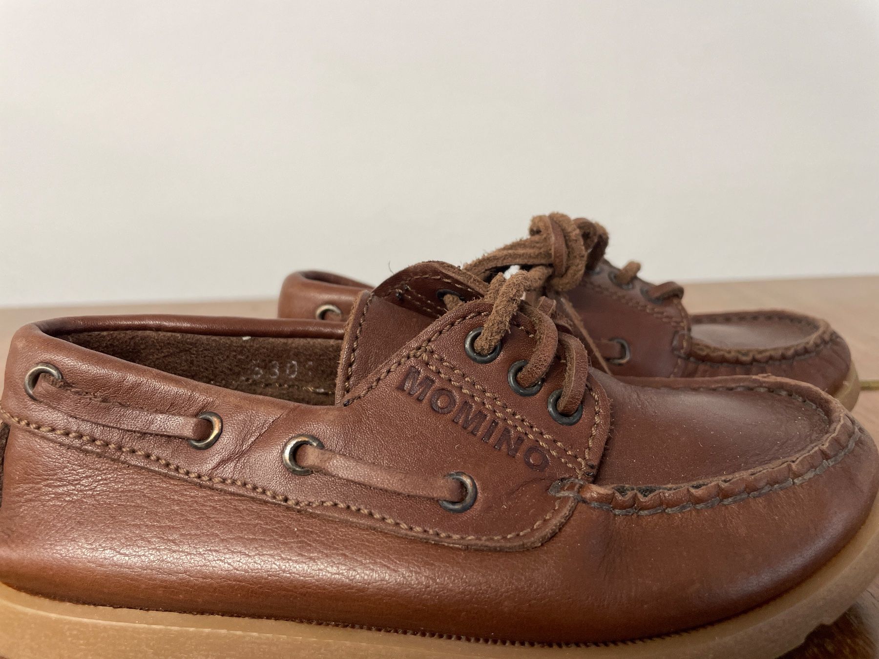 Momino Scarpe per ragazzi: MOMINO Leder Mokassins Gr. 28 – Usato da Frasnacht venduto da GracyStore 2