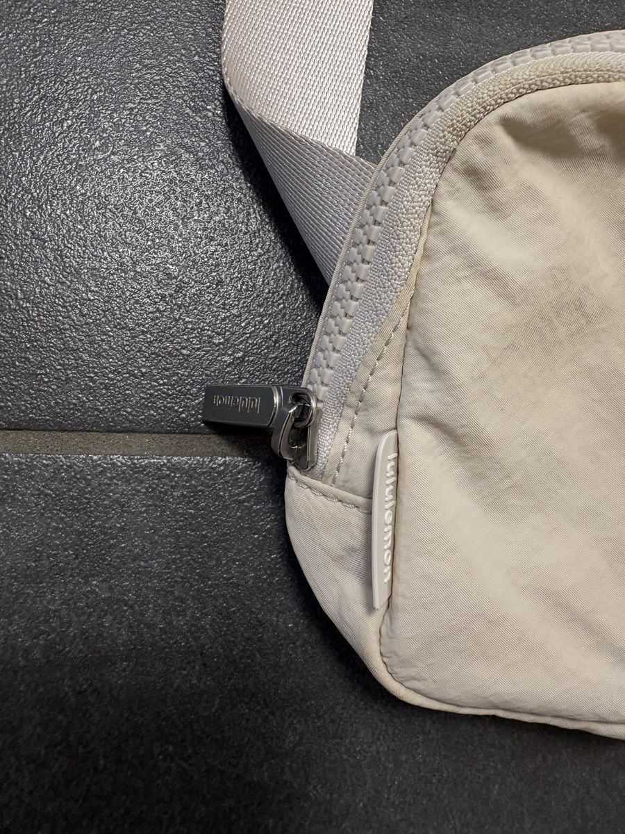 Lululemon Borse da donna: Lululemon Tasche – Usato da Rümlang venduto da svent 3