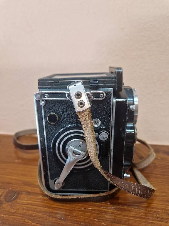 Rollei Appareil photo: Rolleiflex Kamera – D'occasion à Locarno par aline95m 1