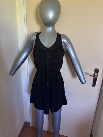Robe Guess noire neuve M
