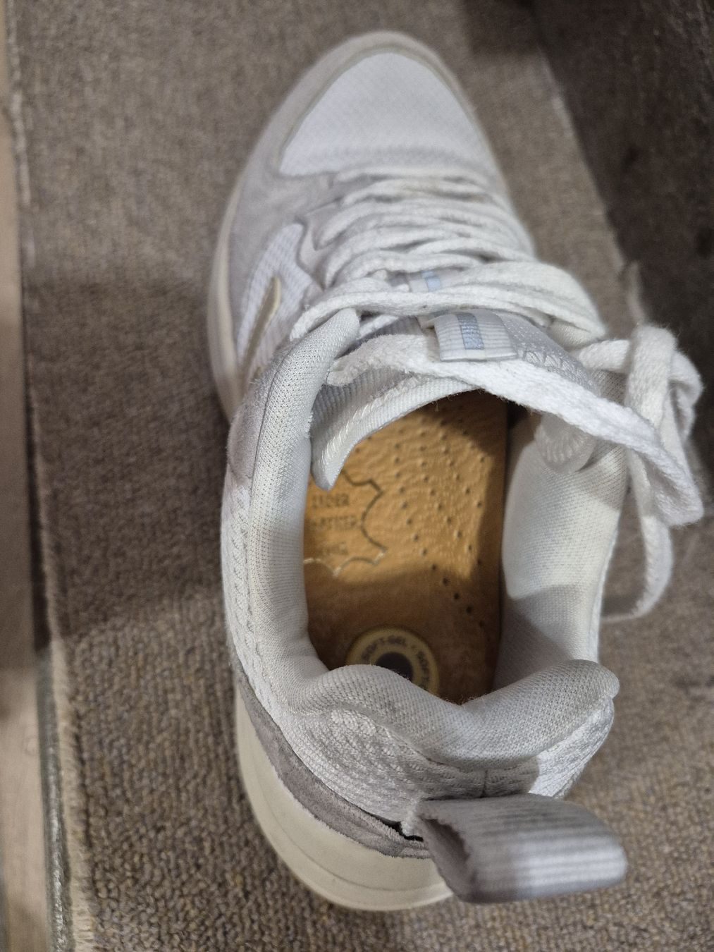 Scarpe da donna: Schuhe – Usato da Winterthur venduto da Lumi11 2