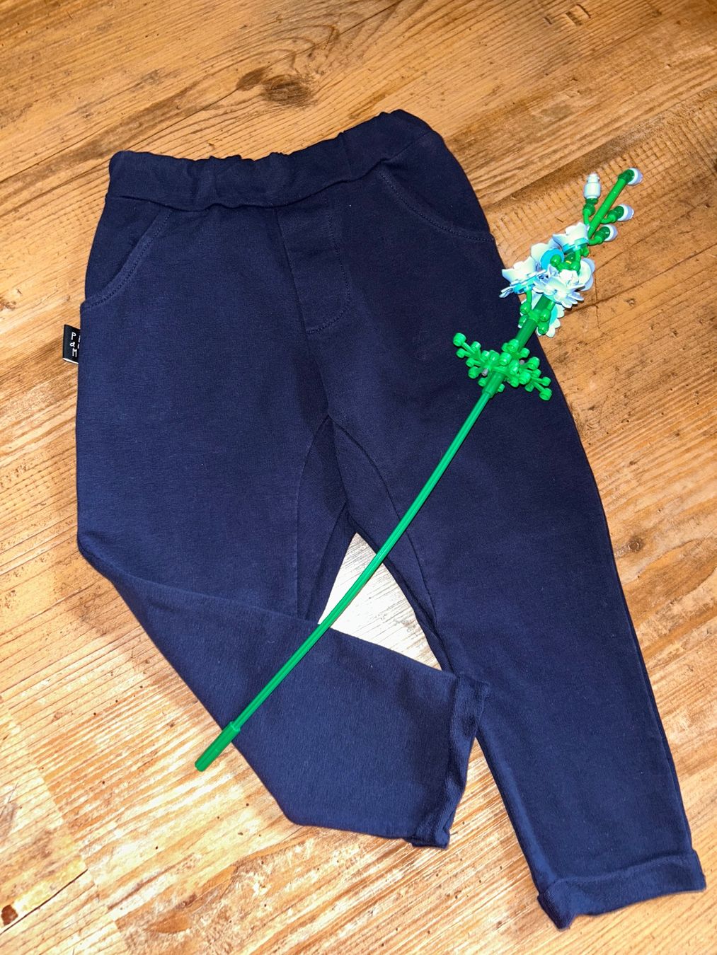 Pantaloni: Sweathose Piu di Me 92/98 - neuwertig – Nuovo (secondo la descrizione) da Safenwil venduto da 2hand_aber_wertvoll