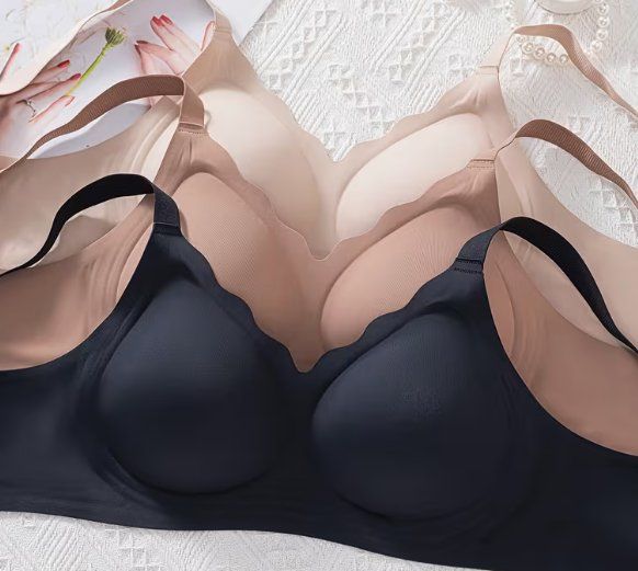 Altra biancheria intima: 3er Set stylische BHs – Nuovo (secondo la descrizione) da Wiedlisbach venduto da 6433