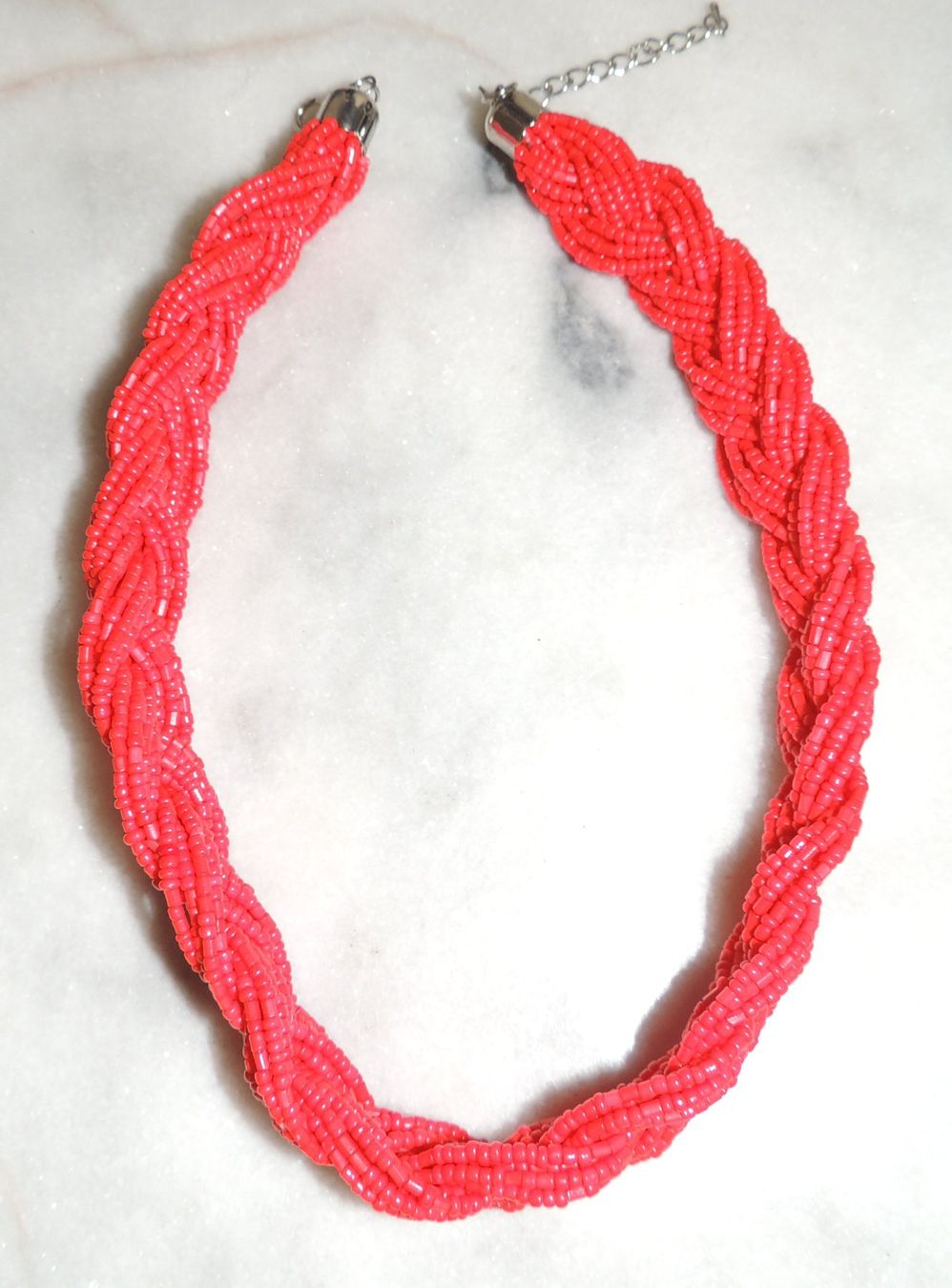 Catenine: SCHÖNE KETTE "ZOPF" ROTE PERLEN NEU 45 CM – Nuovo (secondo la descrizione) da Au ZH venduto da FashionConsultant 2