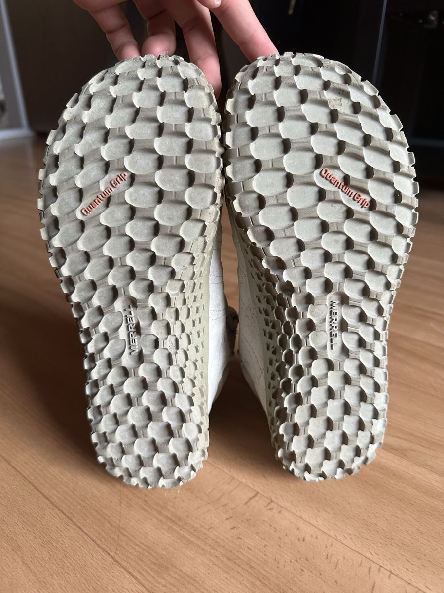Merrell Damenschuhe: Merell Wanderschuh, Wasserfest – Gebraucht aus Pragg-Jenaz von eri_2vjy 3