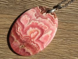 NEU Mega argentinischer Rhodochrosit Anhänger Edelstahlkette