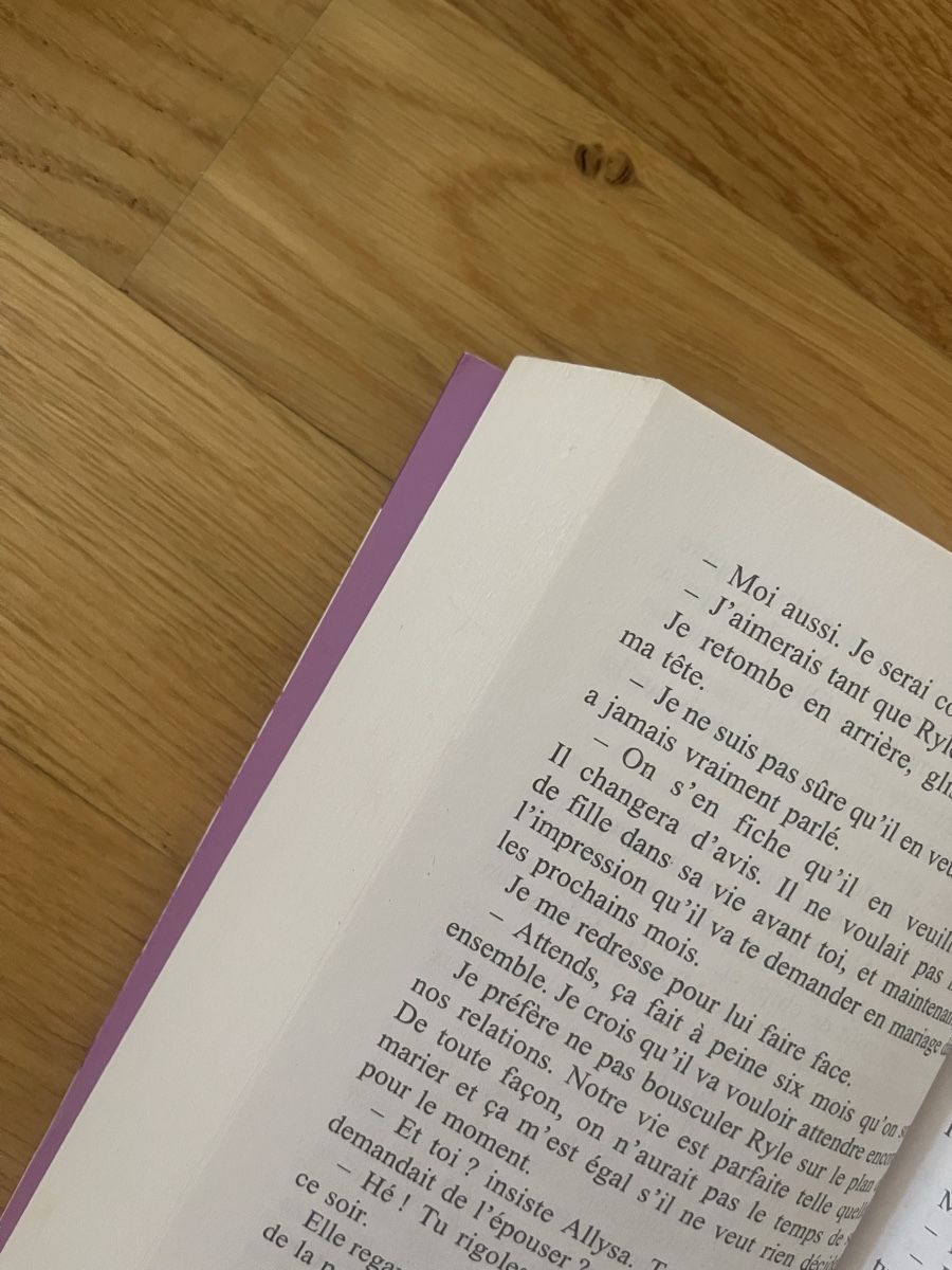 Livres: Livre - jamais plus  – Neuf (Voir description) à Fribourg par aursvyn 2