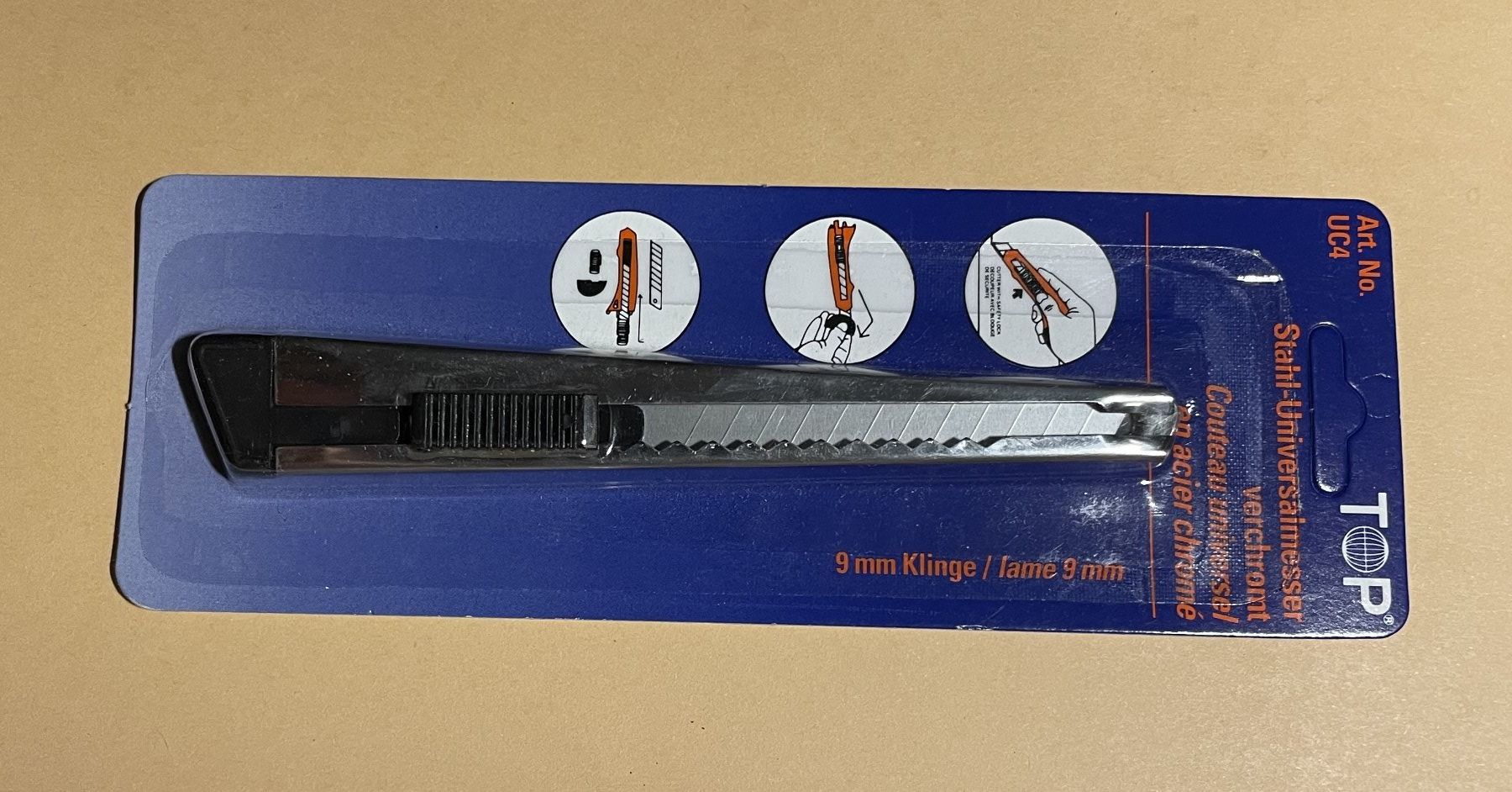Tutti gli attrezzi: Neues, originalverpacktes Teppichmesser, Cutter, Japanmesser – Nuovo e nell'imballaggio originale da Baar venduto da bricksandmore