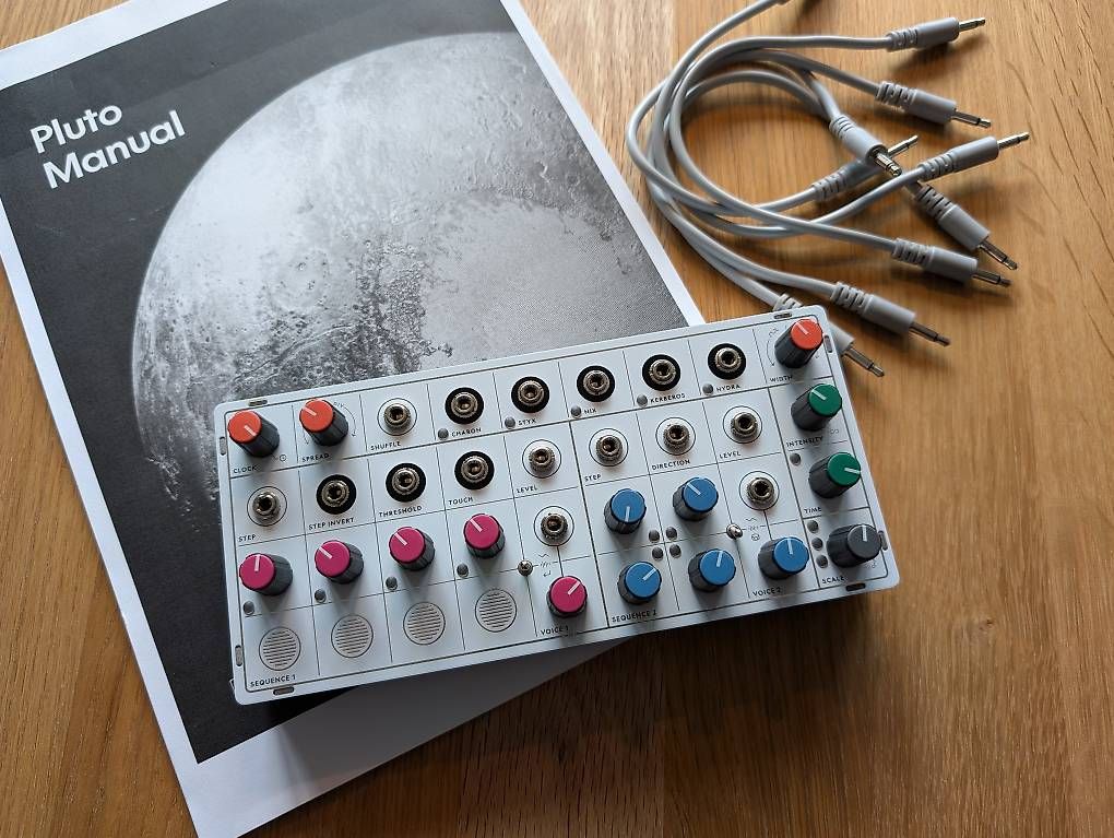 Instruments de musique: Rarität: Modern Sounds Pluto – D'occasion à Wettswil par Jhildebrandt