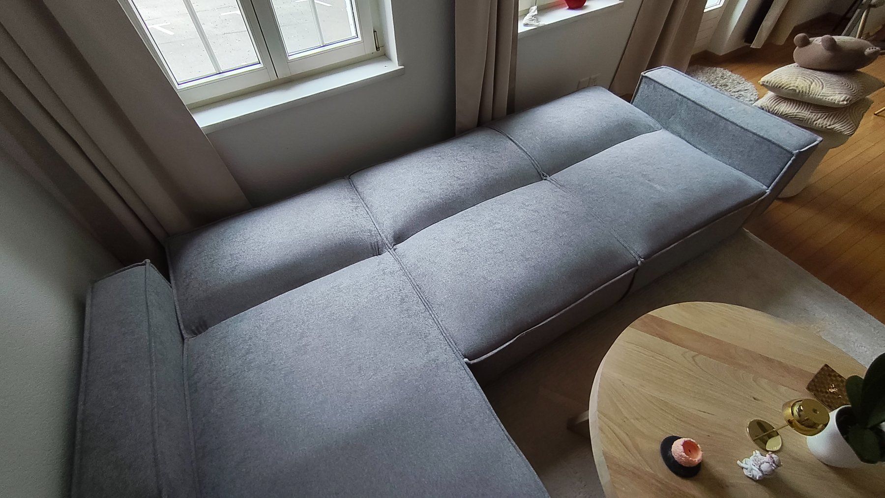 Sofas: Ecksofa Grau mit Ottomane guter Zustand – Gebraucht aus Altstätten SG von S.Willow 6