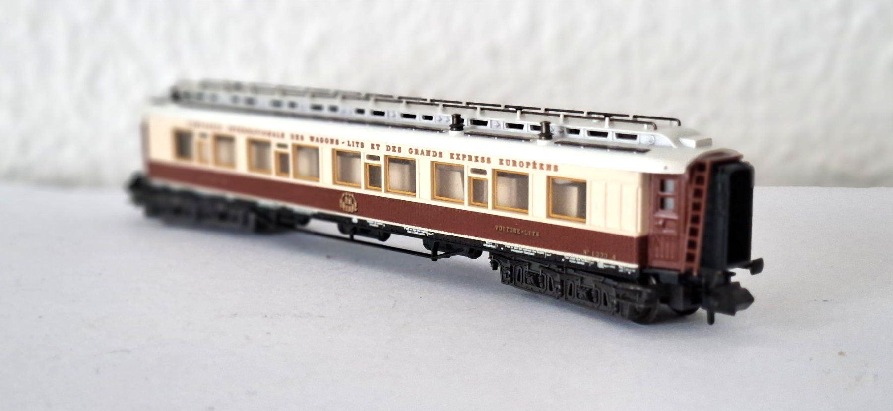 Trix Modellini di ferrovie: Minitrix Compagnie Internationale Wagons-Lits – Difettoso da Biberist venduto da Ntrains 3