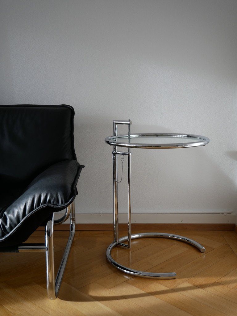 Classicon Tische: Originaler ClassiCon E1027 Adjustable Table von Eileen Gray – Gebraucht aus Bern von moebelkarussell 1