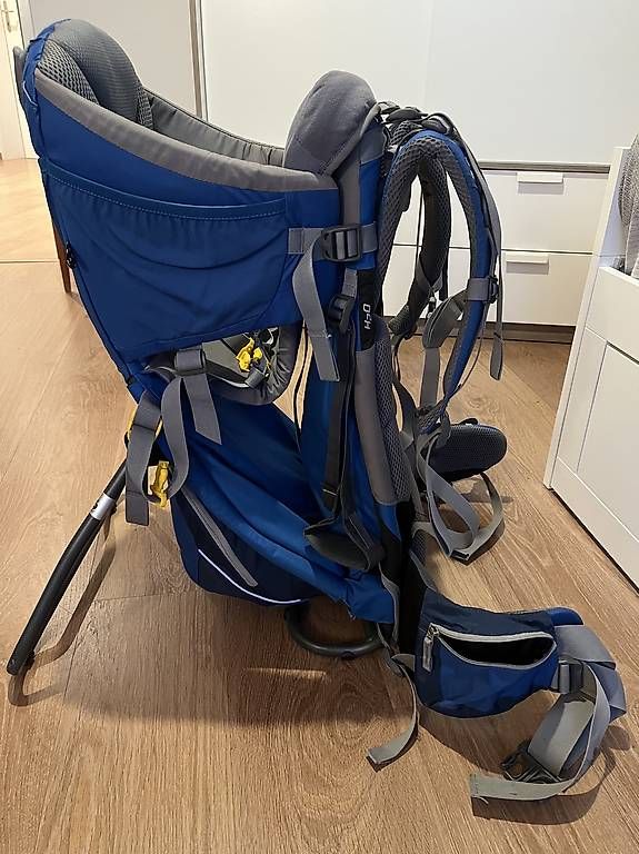 Marsupi portabebè: Wanderrucksack Deuter – Usato da Ramlinsburg venduto da siemi 3