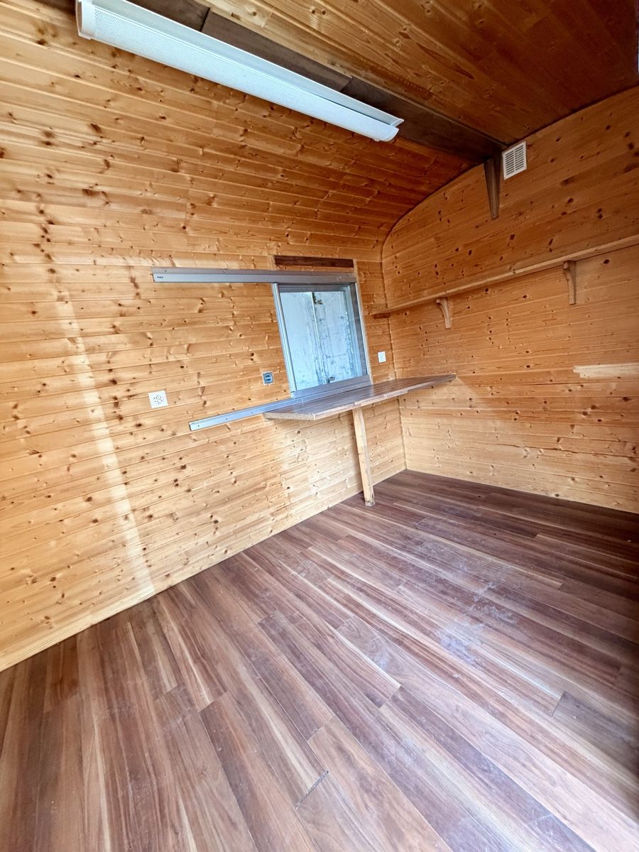 Baucontainer: Baucontainer / ehemaliger Pausenkiosk zu verkaufen – Gebraucht aus Wigoltingen von CocoaBeach 9