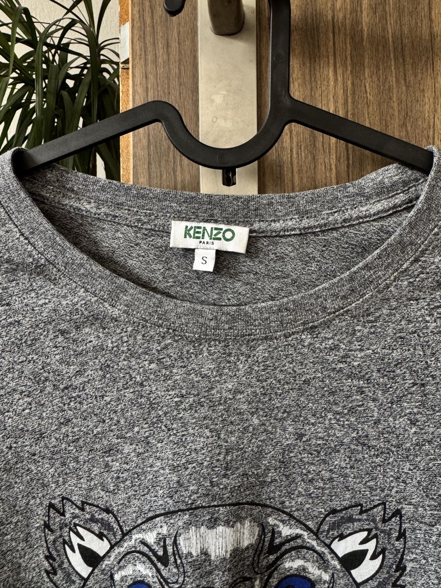 T-shirt: Original Kenzo T-shirt  – Usato da Zürich venduto da WKND93 2