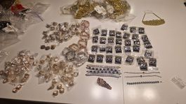 Schmuck Konvolut Damenringe Armbänder Ohrstecker neu