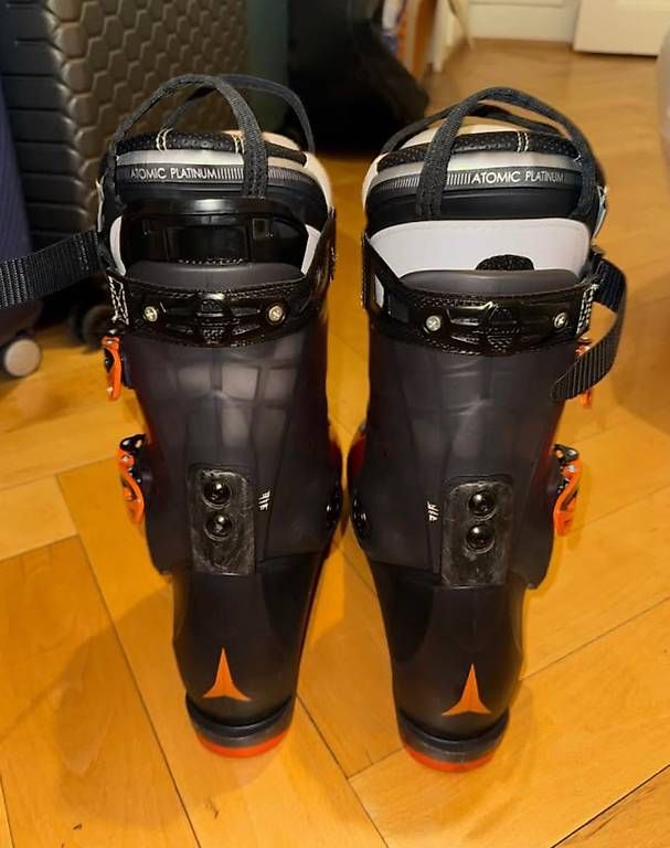 Chaussures hommes: Atomic Ski Boots, Flex 130, Size 29 – D'occasion à Genève par bau_jy7x 2