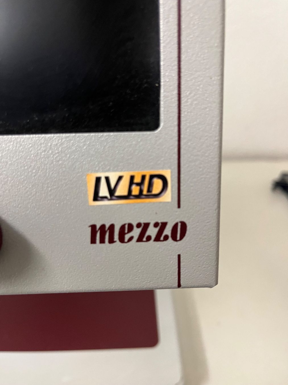 Console: Vergrösserungsglas mit Tablet – Usato da Flaach venduto da wec_2wsx 1