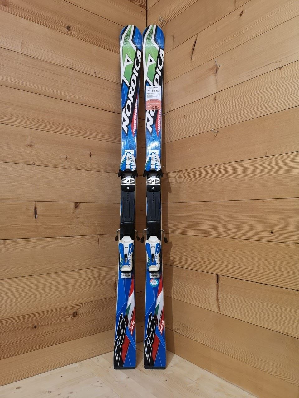 Nordica Skis: Nordica, Ski, Dobermann GSJ, 149cm – Gebraucht aus Schwarzsee von Sidecut