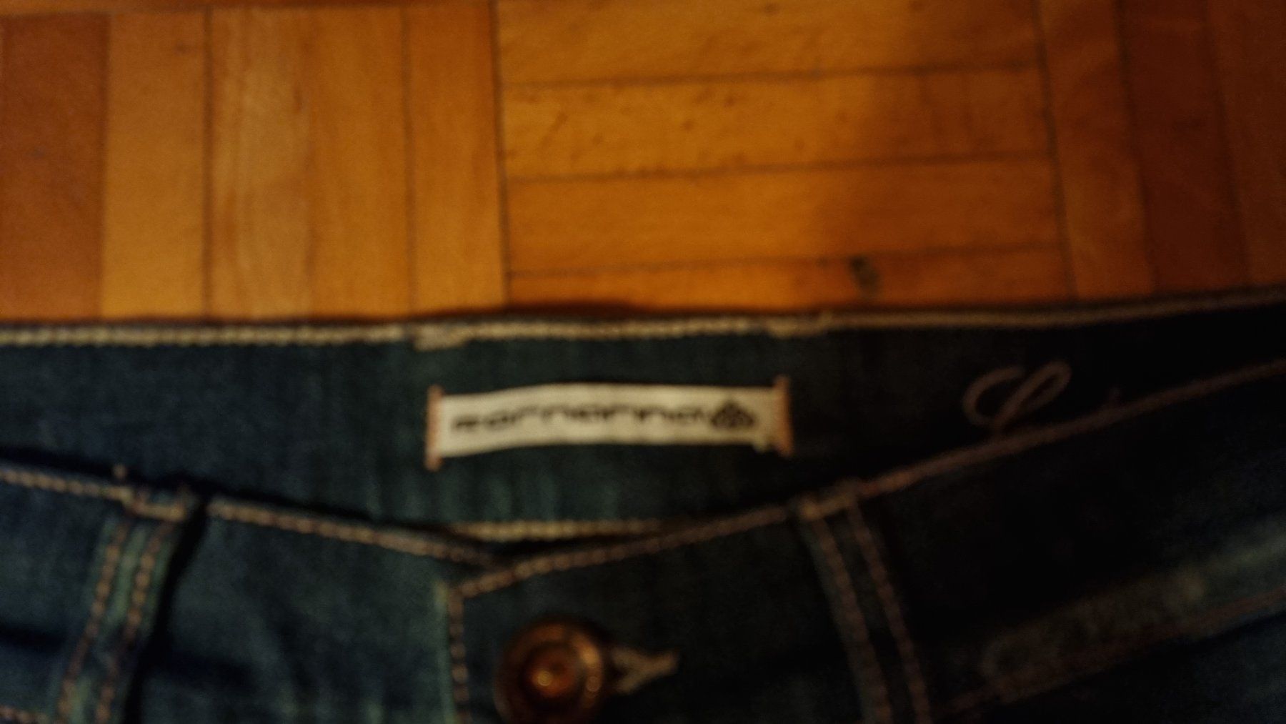 Jeans: Jeans  fornarina taille basse - Taille 40 – Nuovo (secondo la descrizione) da Carouge GE venduto da mon_x9y7 1