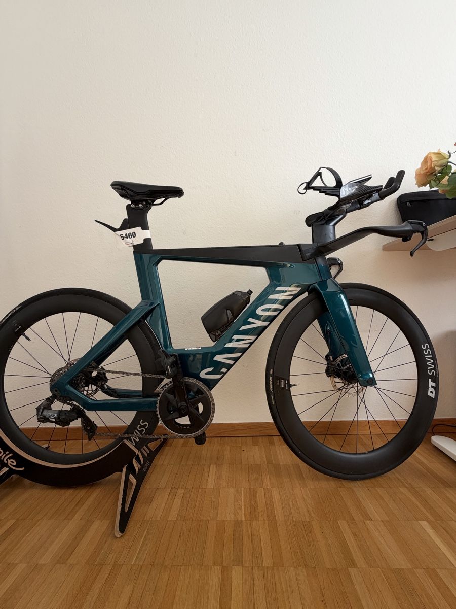 Canyon Biciclette: Canyon Speedmax CF SLX, Size M – Usato da Basel venduto da ZwiMilan