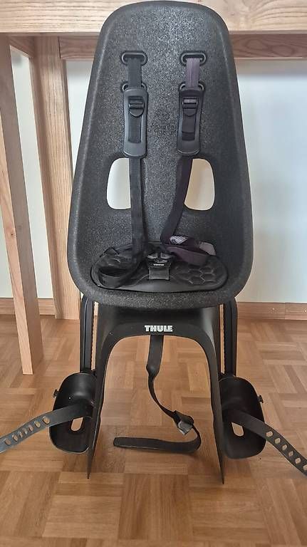 Pièces détachées: Siège thule pour vélo électrique/ normal  – D'occasion à Lausanne par Djule7